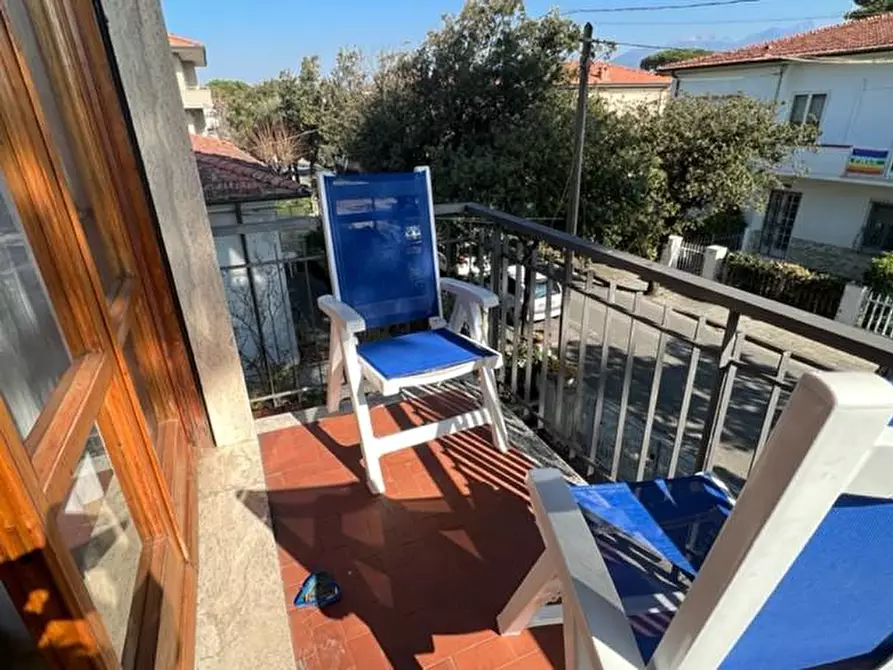 Immagine 8 di Appartamento in affitto  a Camaiore