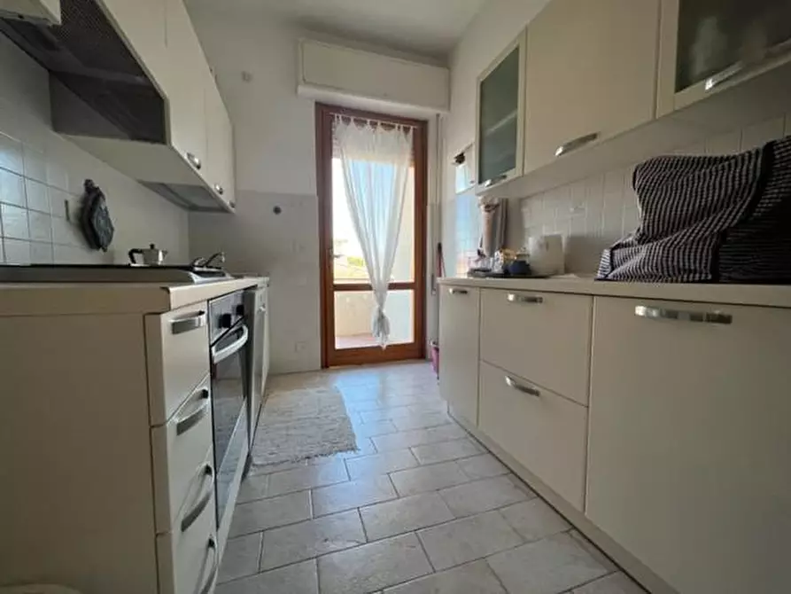 Immagine 9 di Appartamento in affitto  a Camaiore