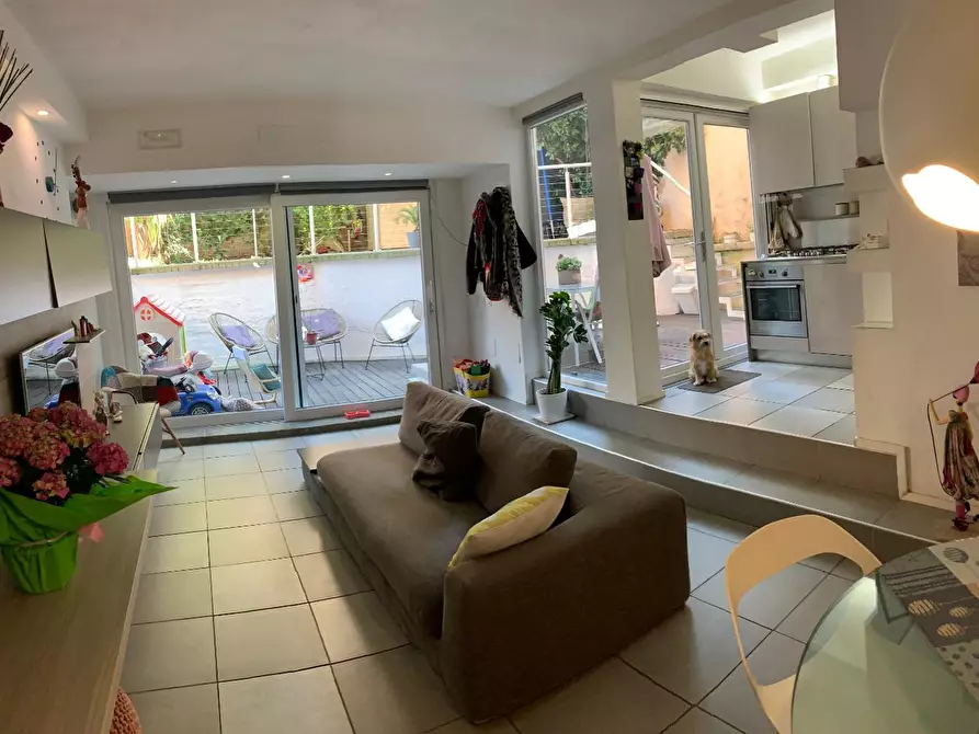 Immagine 5 di Appartamento in vendita  a Pisa