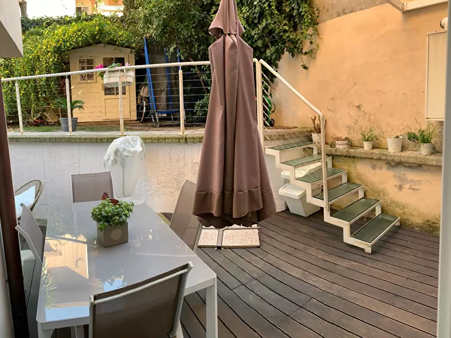 Immagine 14 di Appartamento in vendita  a Pisa