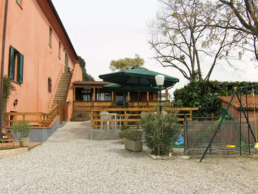 Immagine 14 di Rustico / casale in vendita  a Crespina Lorenzana