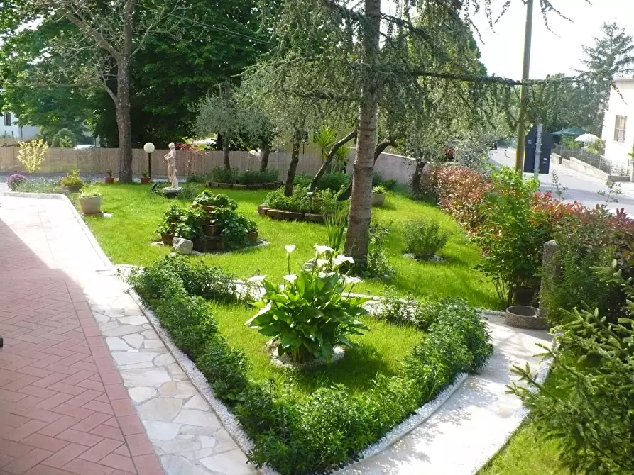 Immagine 12 di Rustico / casale in vendita  a Crespina Lorenzana