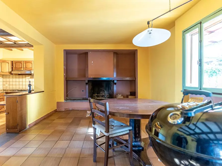 Immagine 2 di Villa in vendita  a San Miniato