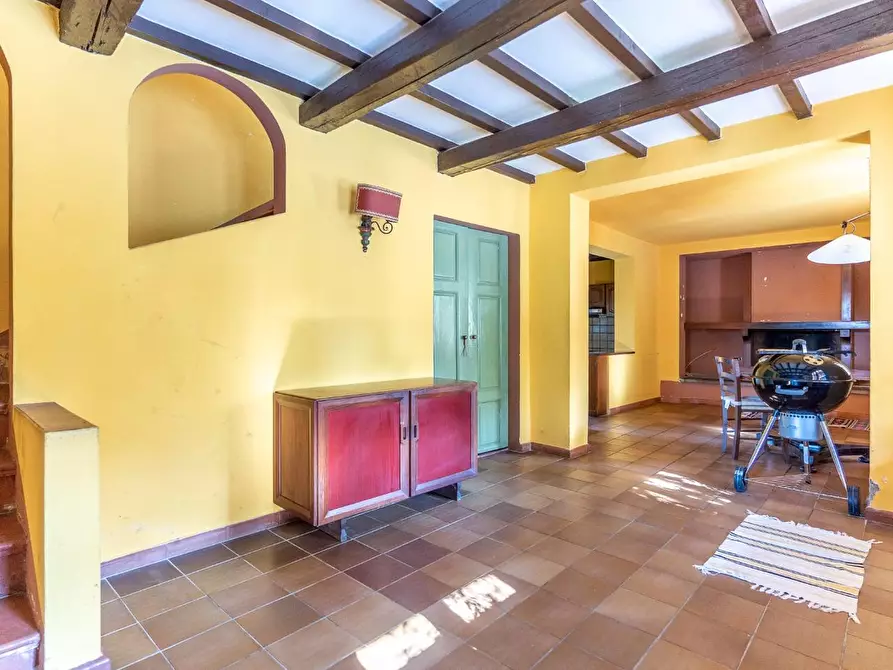 Immagine 11 di Villa in vendita  a San Miniato