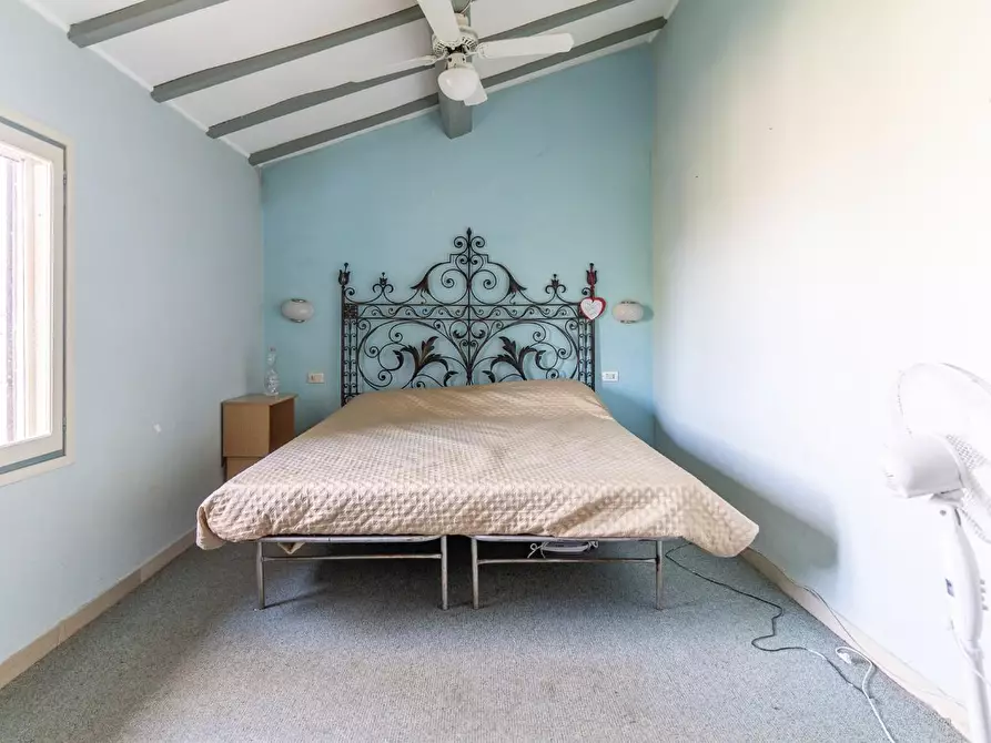 Immagine 34 di Villa in vendita  a San Miniato