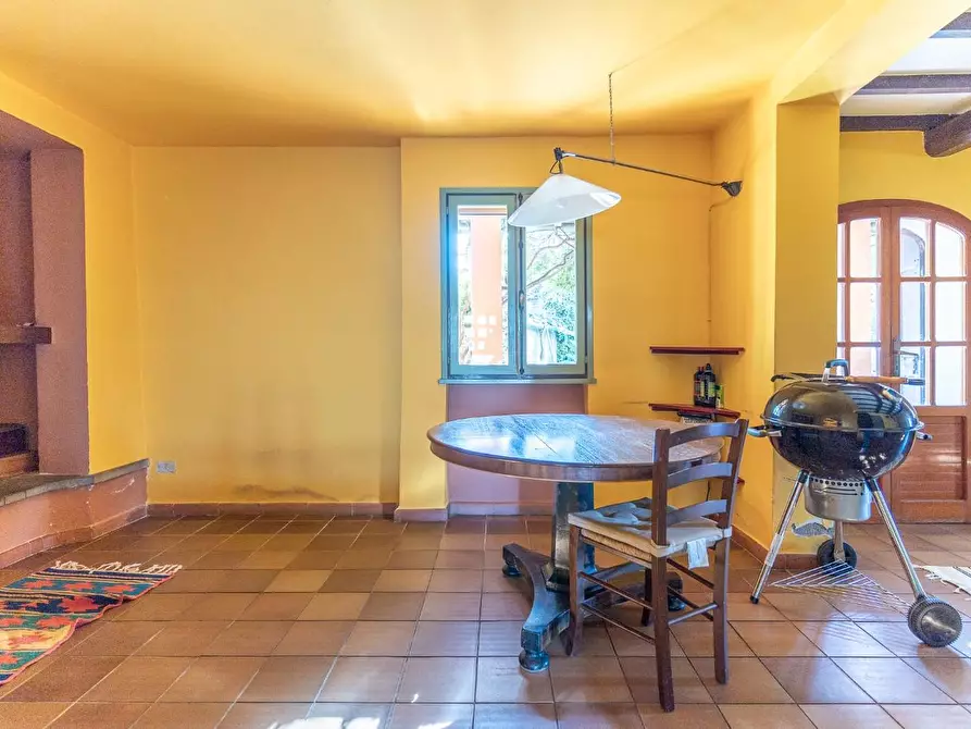 Immagine 3 di Villa in vendita  a San Miniato