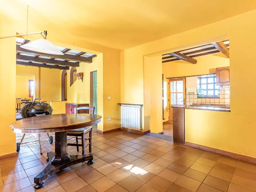 Immagine 5 di Villa in vendita  a San Miniato