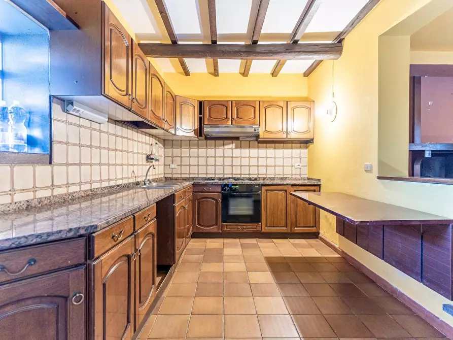 Immagine 8 di Villa in vendita  a San Miniato