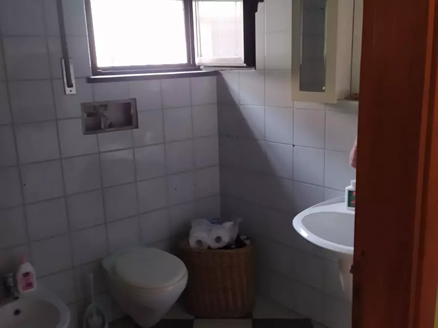 Immagine 4 di Appartamento in vendita  a Cascina