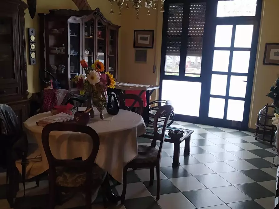 Immagine 1 di Appartamento in vendita  a Cascina