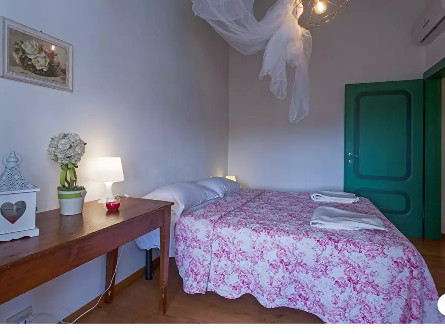 Immagine 13 di Villa in vendita  a Sovicille