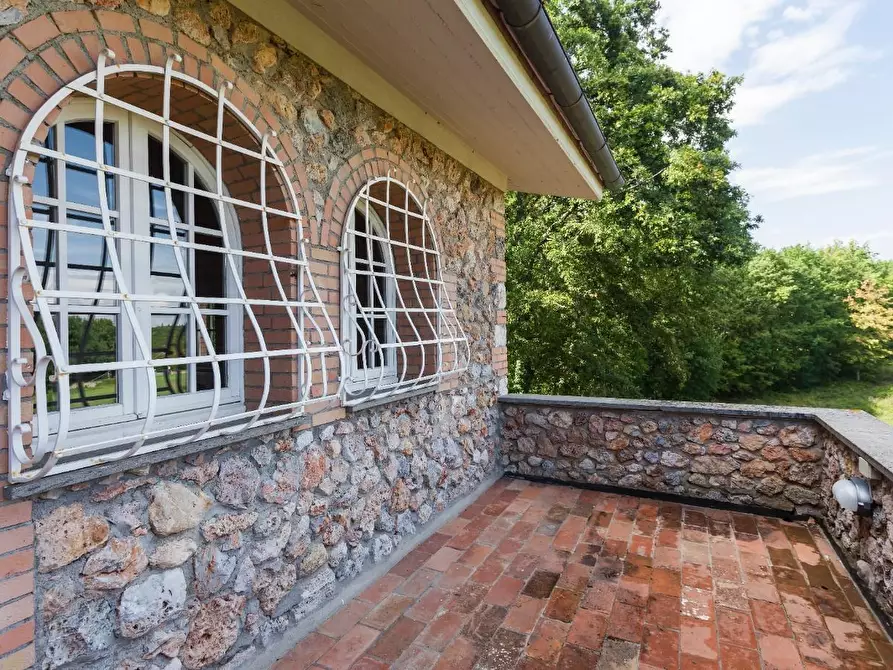 Immagine 9 di Villa in vendita  a Sovicille