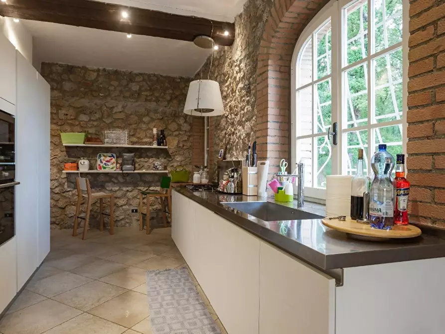 Immagine 5 di Villa in vendita  a Sovicille