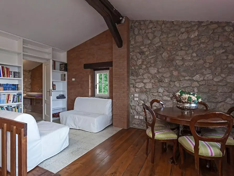 Immagine 7 di Villa in vendita  a Sovicille