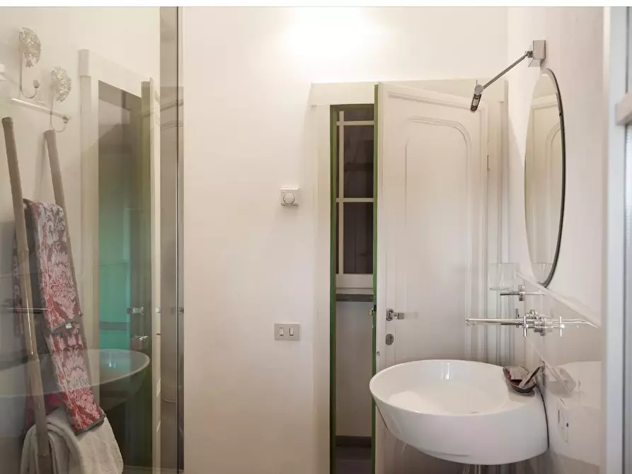 Immagine 14 di Villa in vendita  a Sovicille