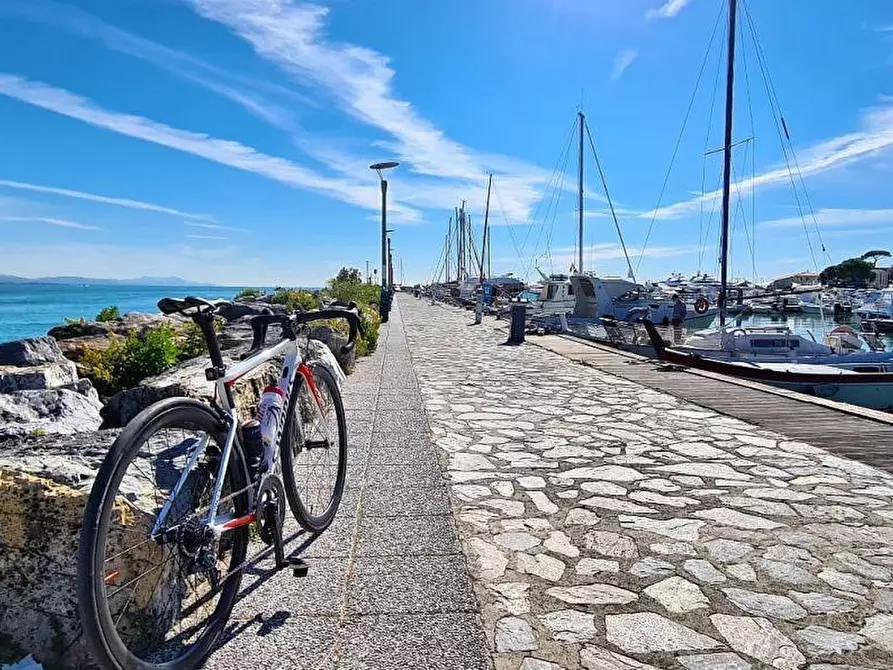 Immagine 26 di Appartamento in vendita  a Ameglia