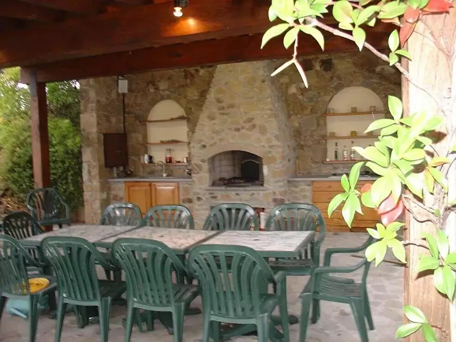 Immagine 22 di Casa colonica in vendita  a Lamporecchio