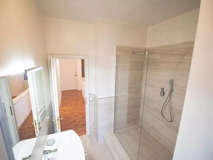 Immagine 27 di Villa in vendita  a Forte Dei Marmi