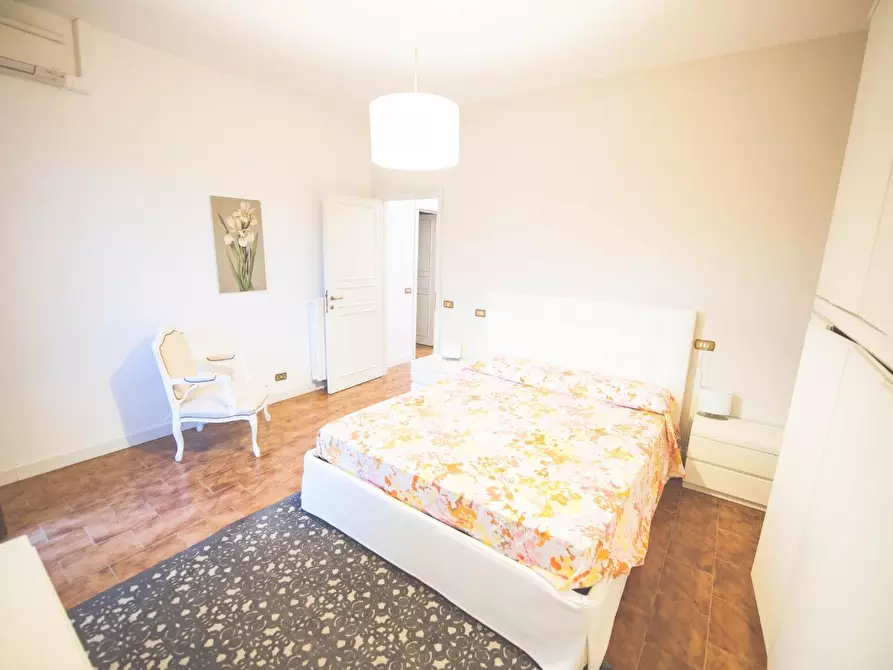 Immagine 11 di Villa in vendita  a Forte Dei Marmi