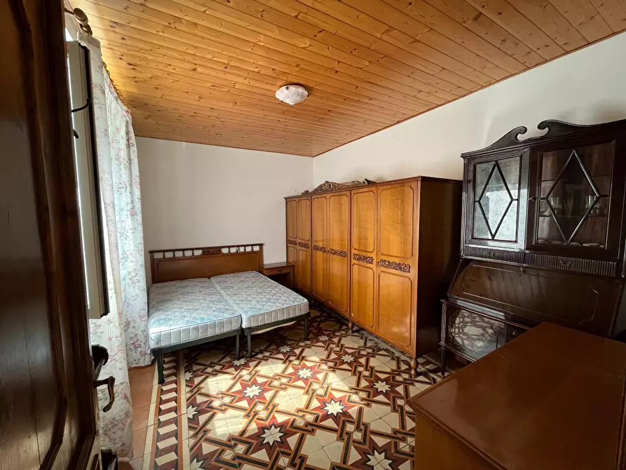 Immagine 5 di Appartamento in vendita  a Massa