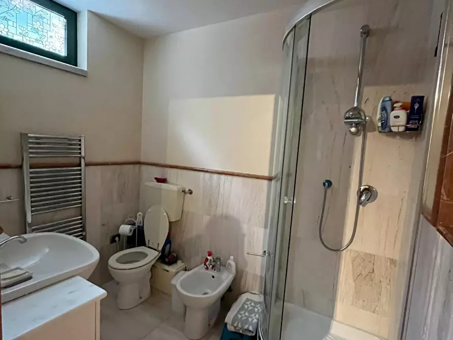 Immagine 14 di Appartamento in vendita  a Carrara