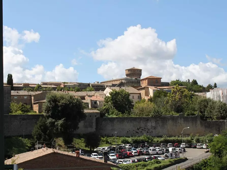 Immagine 1 di Appartamento in vendita  a Volterra