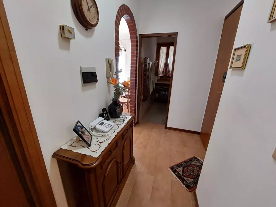 Immagine 6 di Appartamento in vendita  a Rosignano Marittimo