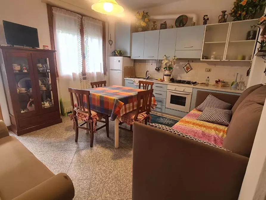 Immagine 10 di Appartamento in affitto  a Rosignano Marittimo