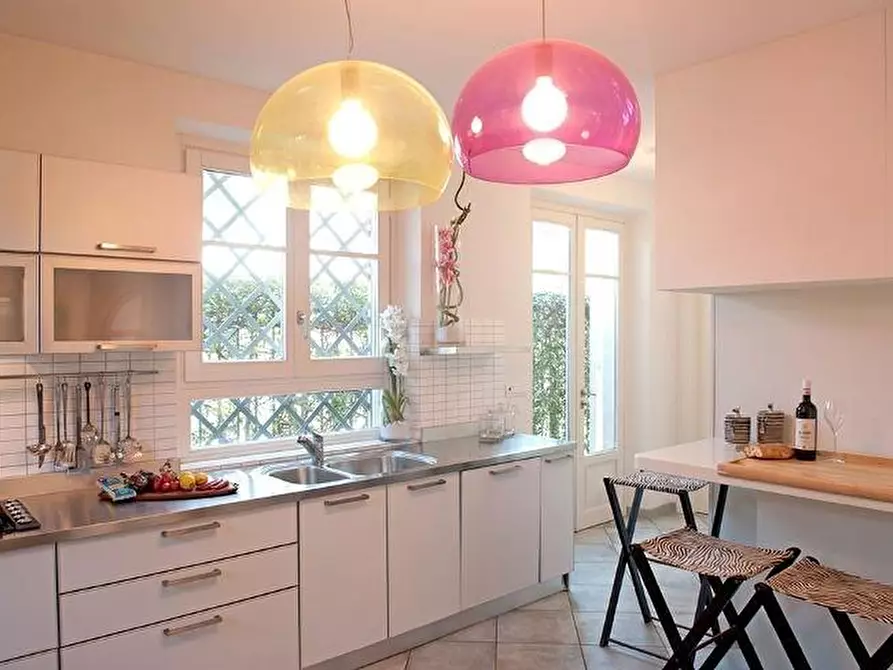 Immagine 2 di Villa in affitto  a Forte Dei Marmi