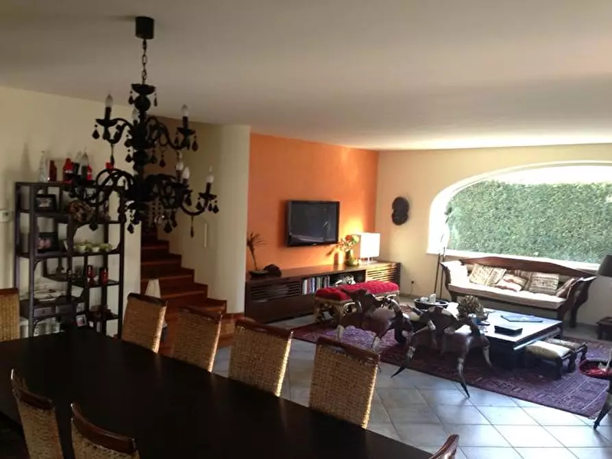 Immagine 3 di Villa in affitto  a Forte Dei Marmi