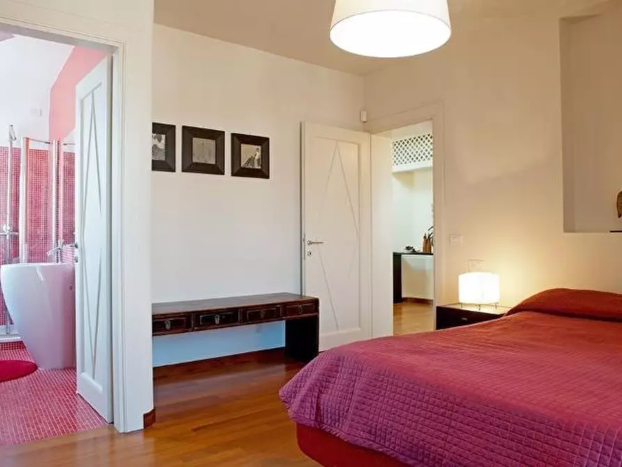 Immagine 12 di Villa in affitto  a Forte Dei Marmi