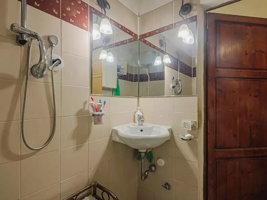 Immagine 26 di Casa indipendente in vendita  a Casciana Terme Lari