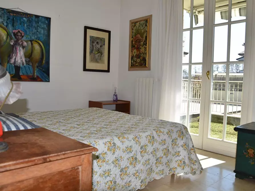 Immagine 13 di Appartamento in affitto  a Massa