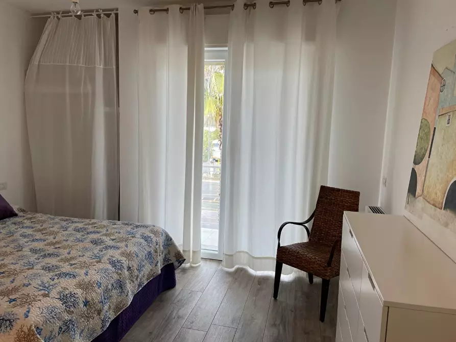 Immagine 16 di Appartamento in affitto  a Montignoso