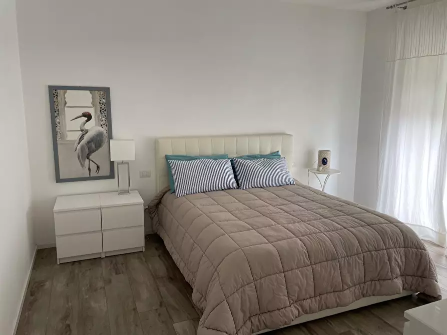 Immagine 10 di Appartamento in affitto  a Montignoso