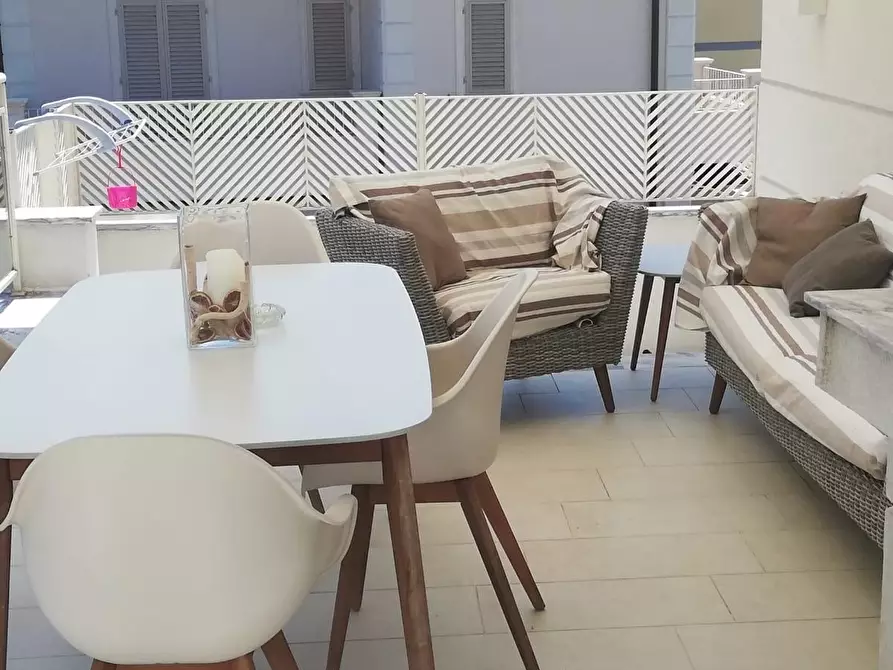 Immagine 23 di Appartamento in affitto  a Montignoso