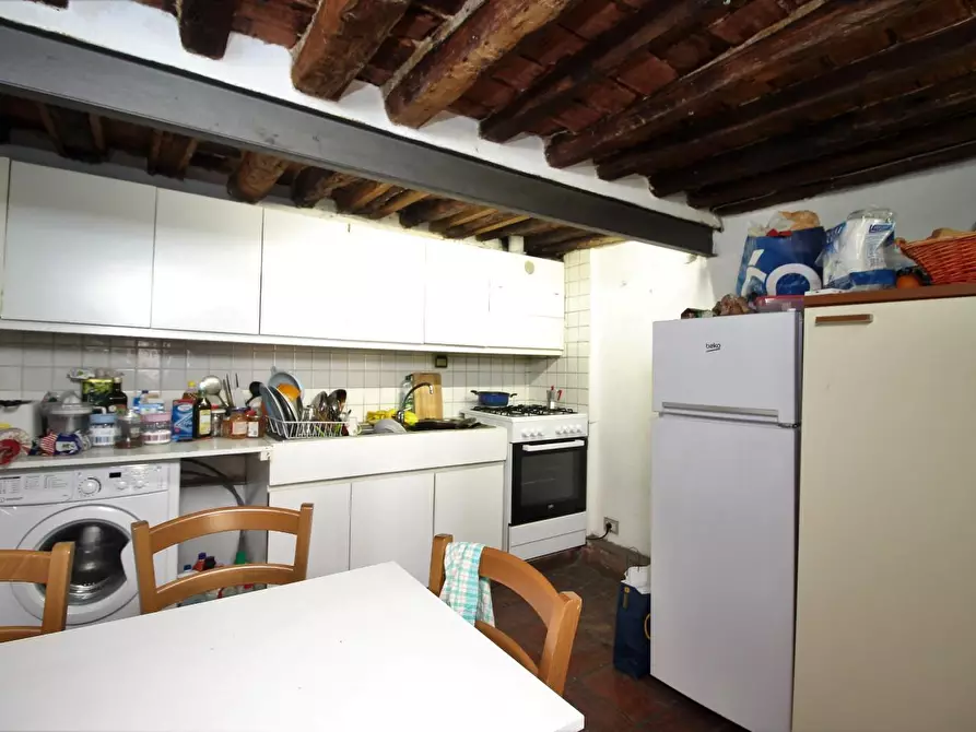 Immagine 3 di Appartamento in vendita  a Siena