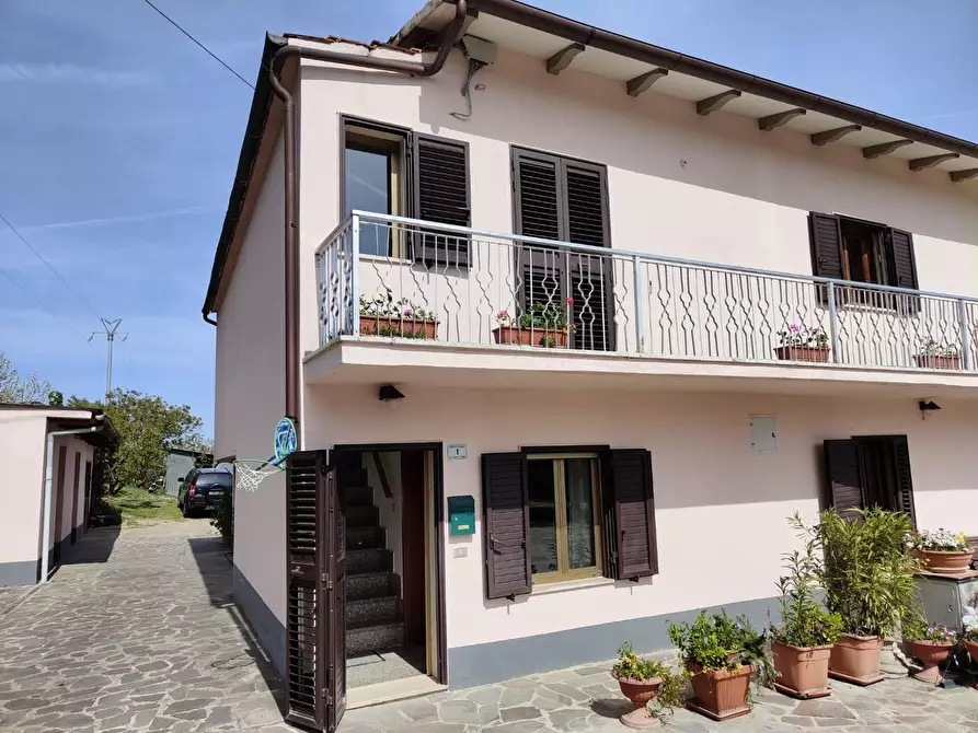 Immagine 45 di Terratetto in vendita  a Crespina Lorenzana