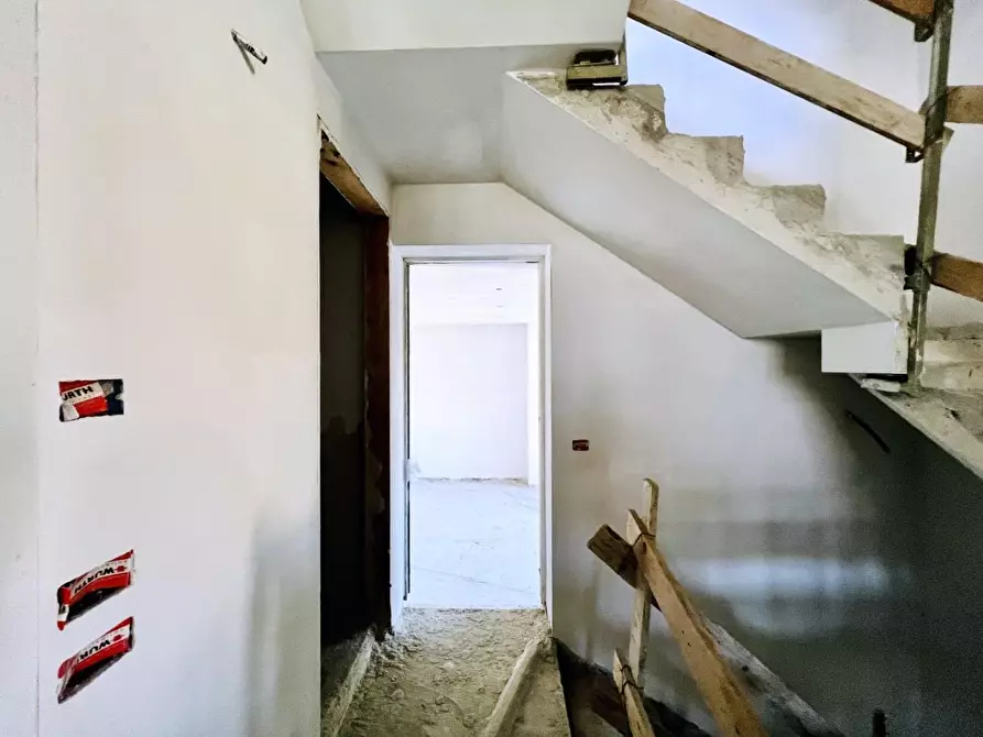 Immagine 5 di Casa quadrifamiliare in vendita  a Camaiore