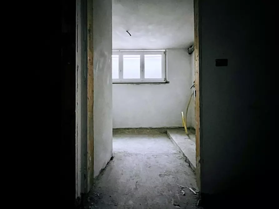 Immagine 18 di Casa quadrifamiliare in vendita  a Camaiore