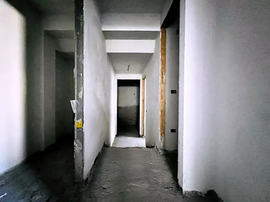 Immagine 17 di Casa quadrifamiliare in vendita  a Camaiore