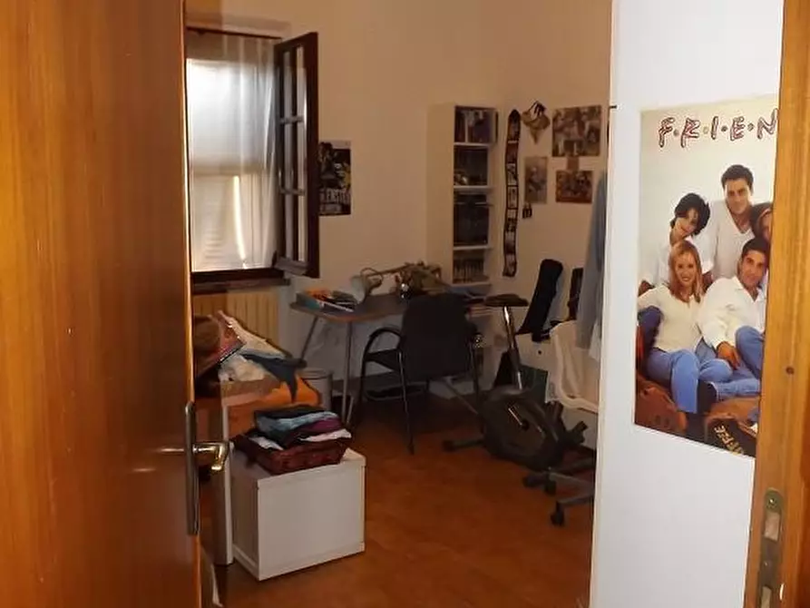 Immagine 9 di Casa indipendente in vendita  a Carrara