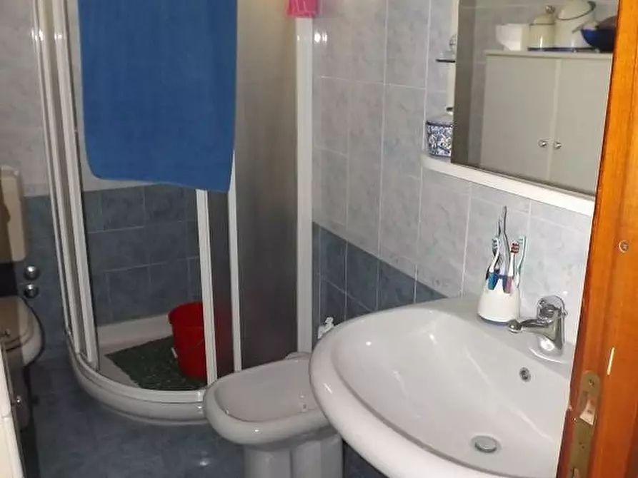 Immagine 8 di Casa indipendente in vendita  a Carrara