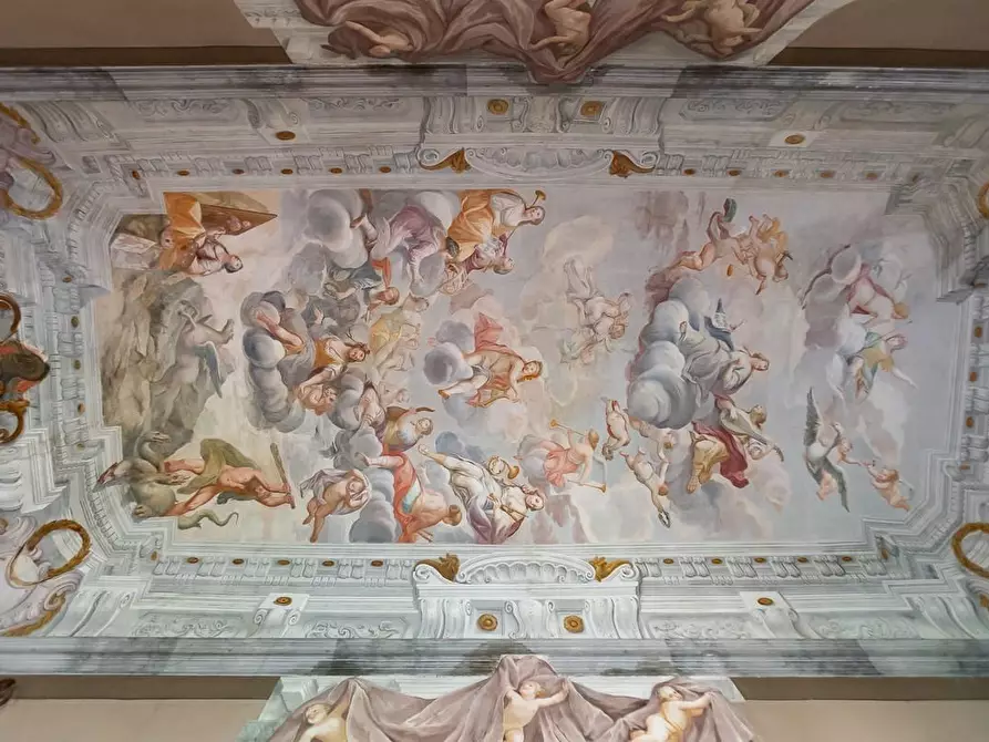 Immagine 16 di Appartamento in vendita  a Pisa