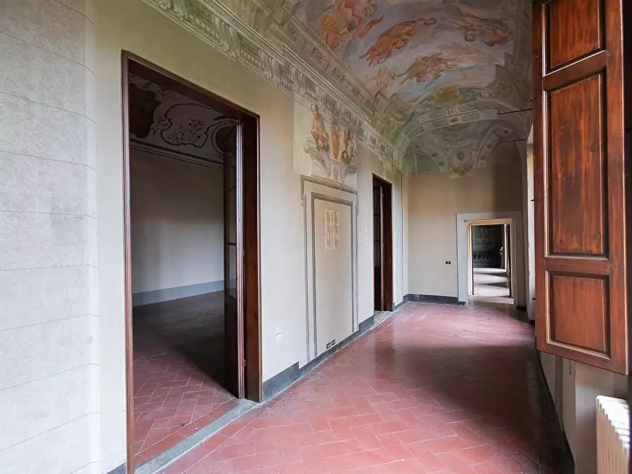 Immagine 41 di Appartamento in vendita  a Pisa