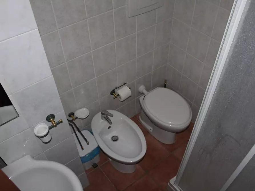 Immagine 14 di Appartamento in vendita  a Gambassi Terme