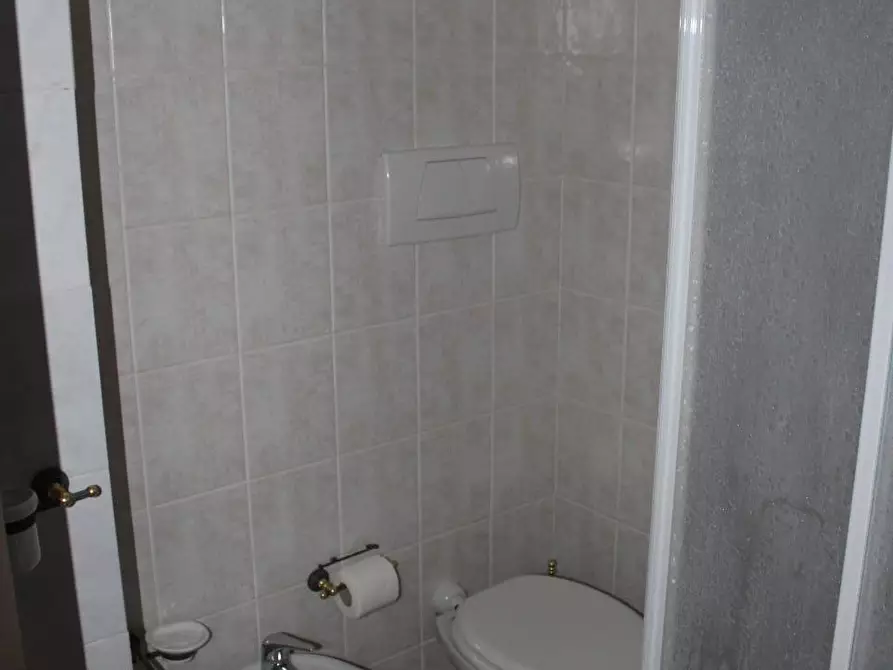 Immagine 13 di Appartamento in vendita  a Gambassi Terme