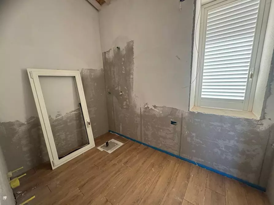 Immagine 8 di Casa bifamiliare in vendita  a Pontedera