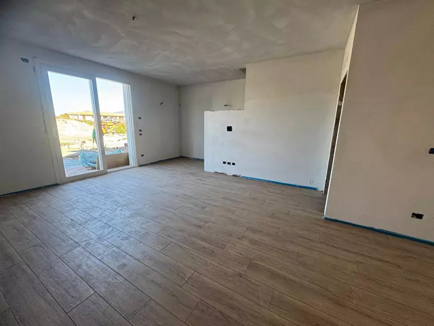 Immagine 1 di Casa bifamiliare in vendita  a Pontedera