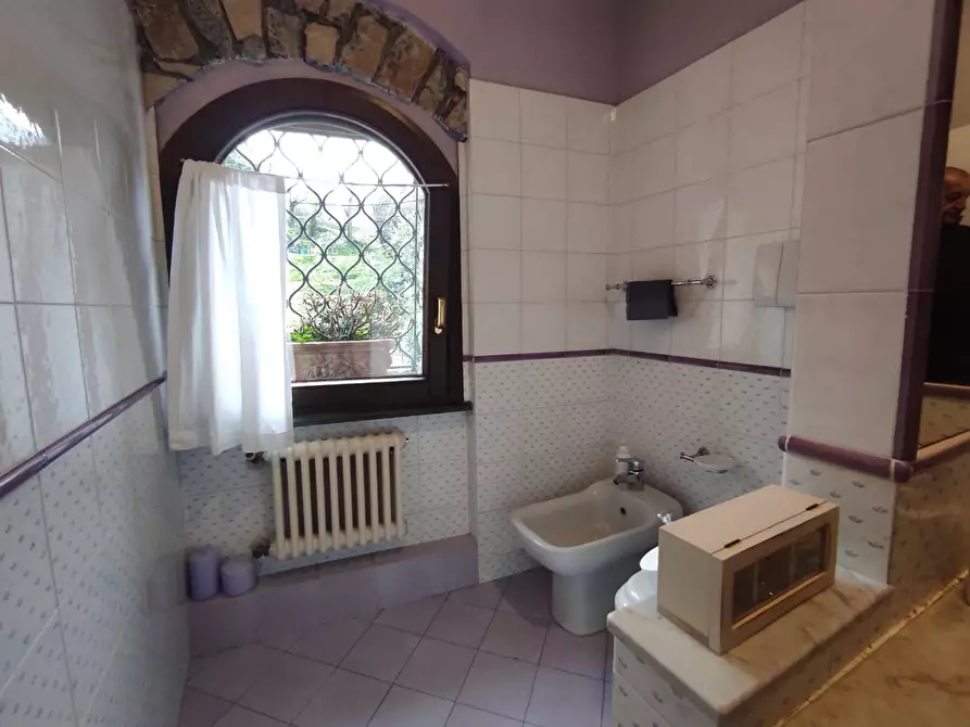 Immagine 52 di Casa colonica in vendita  a Arcola